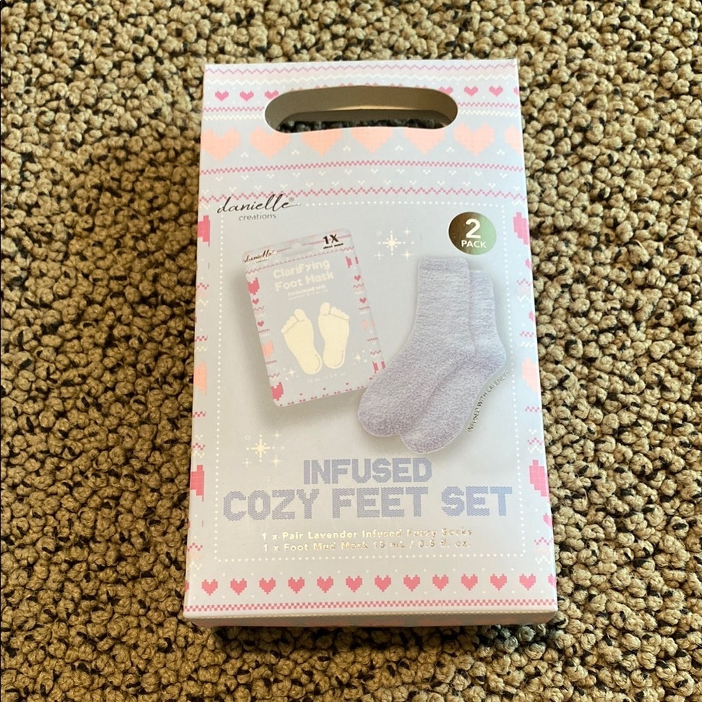 Lavender Infused Cozy Feet Set - 2 Pack, Purple